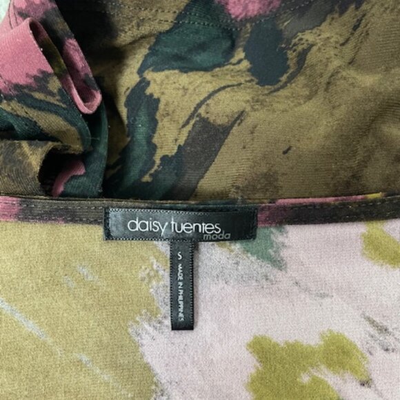 Daisy Fuentes Sleeveless Blouse - Picture 4 of 4